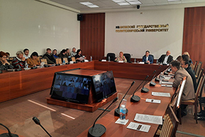 В Политехе обсудили роль архитектуры, строительства и транспорта в обеспечении качества жизни россиян
