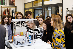 Textile Competence Center launches "Machine Embroidery" course
