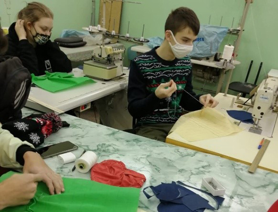 Ивановские школьники продолжают знакомство с профессиями мира моды